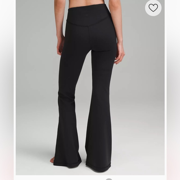 Lululemon Flare Pant Size 8 NWT - Picture 2 of 6
